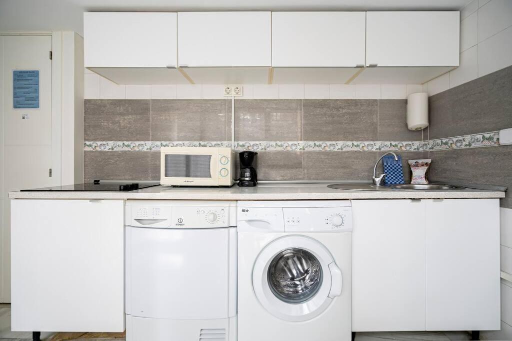Arriaga Alto- Coqueto Duplex. Parking Gratuito Apartment Madrid Bagian luar foto
