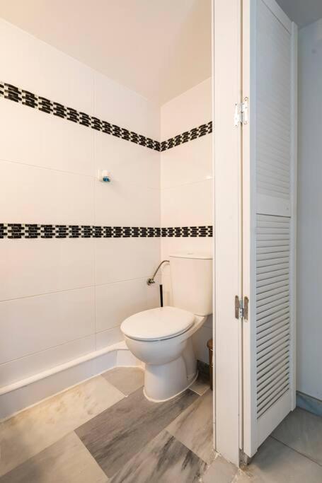 Arriaga Alto- Coqueto Duplex. Parking Gratuito Apartment Madrid Bagian luar foto
