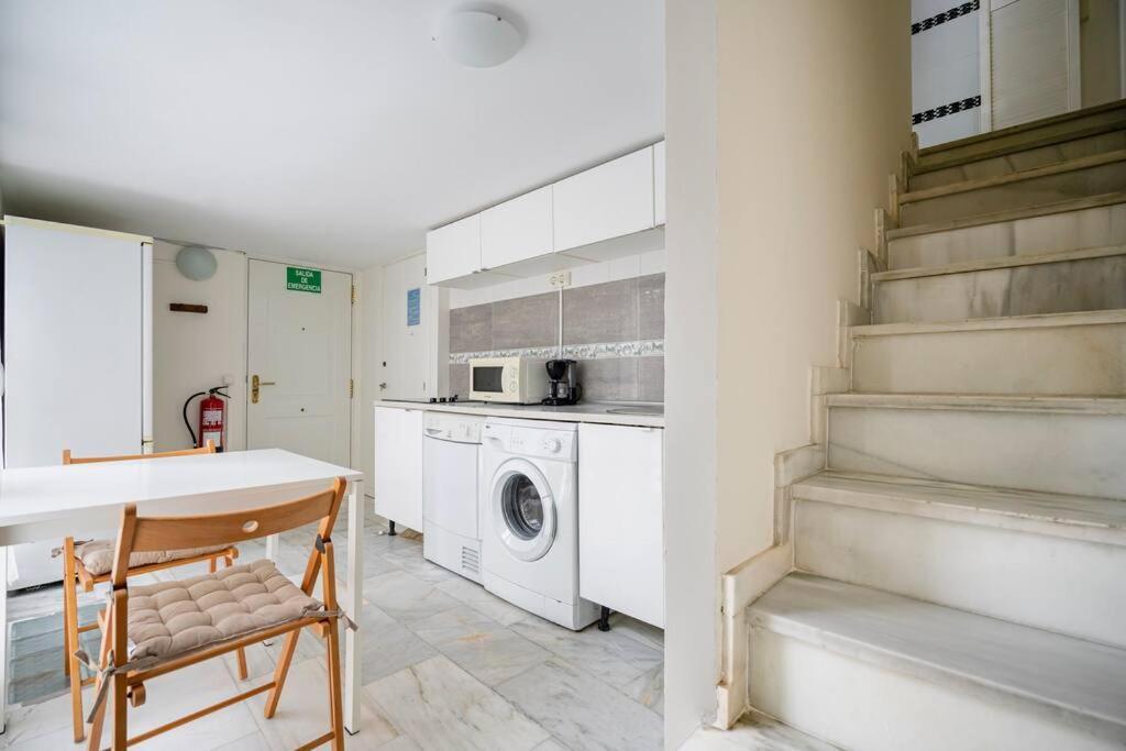 Arriaga Alto- Coqueto Duplex. Parking Gratuito Apartment Madrid Bagian luar foto